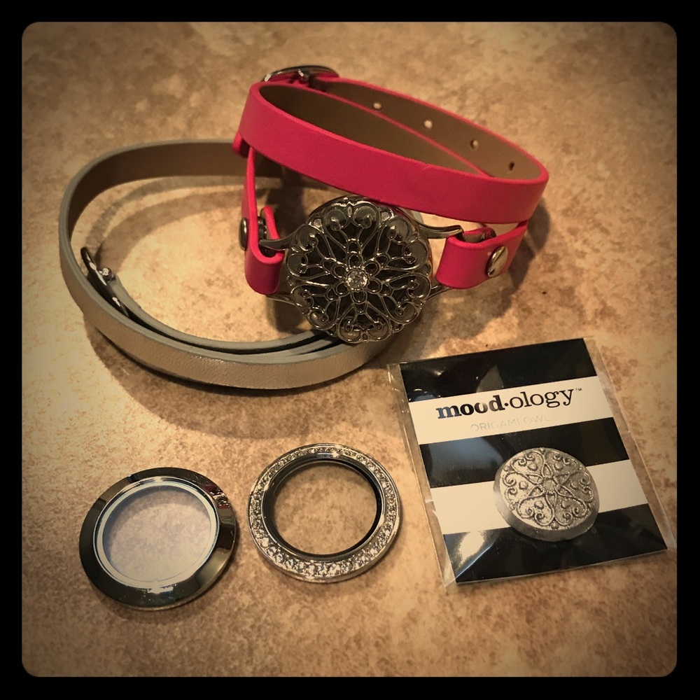 Origami Owl bracelet set